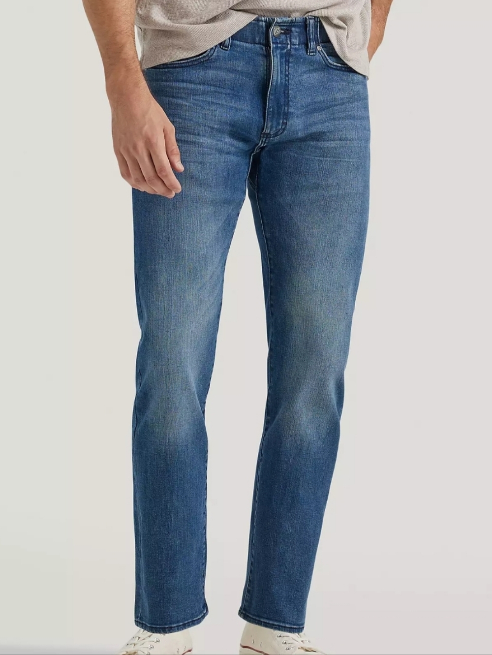 Lee Extreme Motion MVP Slim Straight Jeans Mid Rise Stretch Performance 31x34